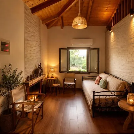Paliopyrgos Secluded Stone Retreat Casa vacanze Zacharo