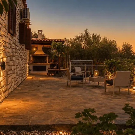 Casa vacanze Paliopyrgos Secluded Stone Retreat Zacharo